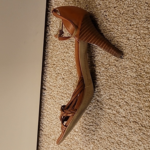 Franco Sarto heeled sandal - Picture 4 of 7